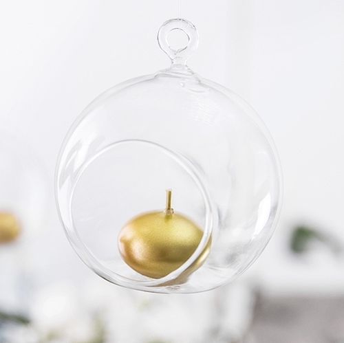 Skleněný závěsný svícen